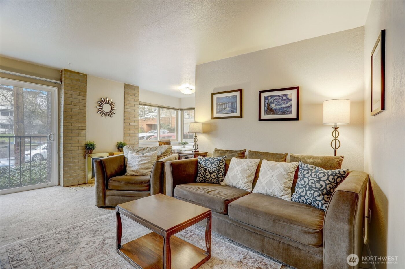 403 E Thomas Street #1-9, Seattle, WA 98102