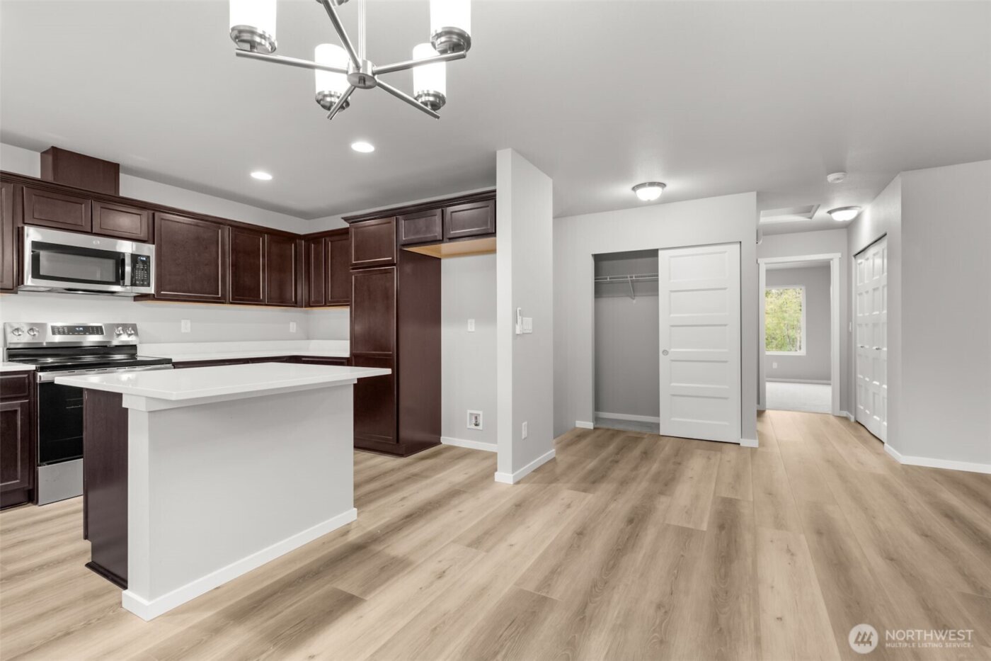 4453 74TH Drive NE, Marysville, WA 98270