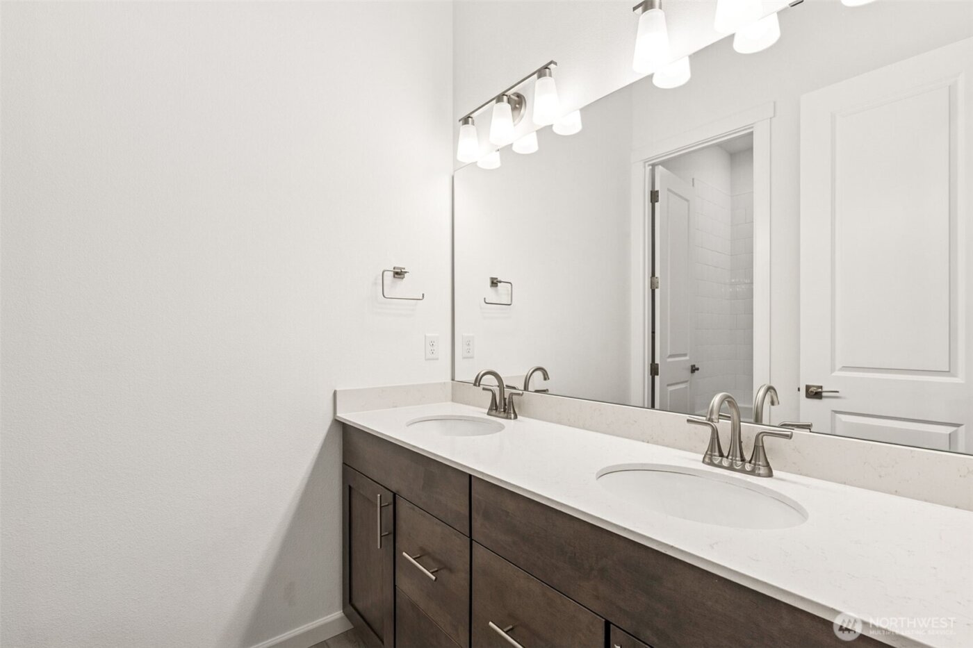 324 N 55th Street #32, Mount Vernon, WA 98273