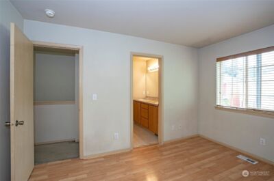 11525 7th Avenue Ct E, Tacoma, WA 98445 - Photo 13