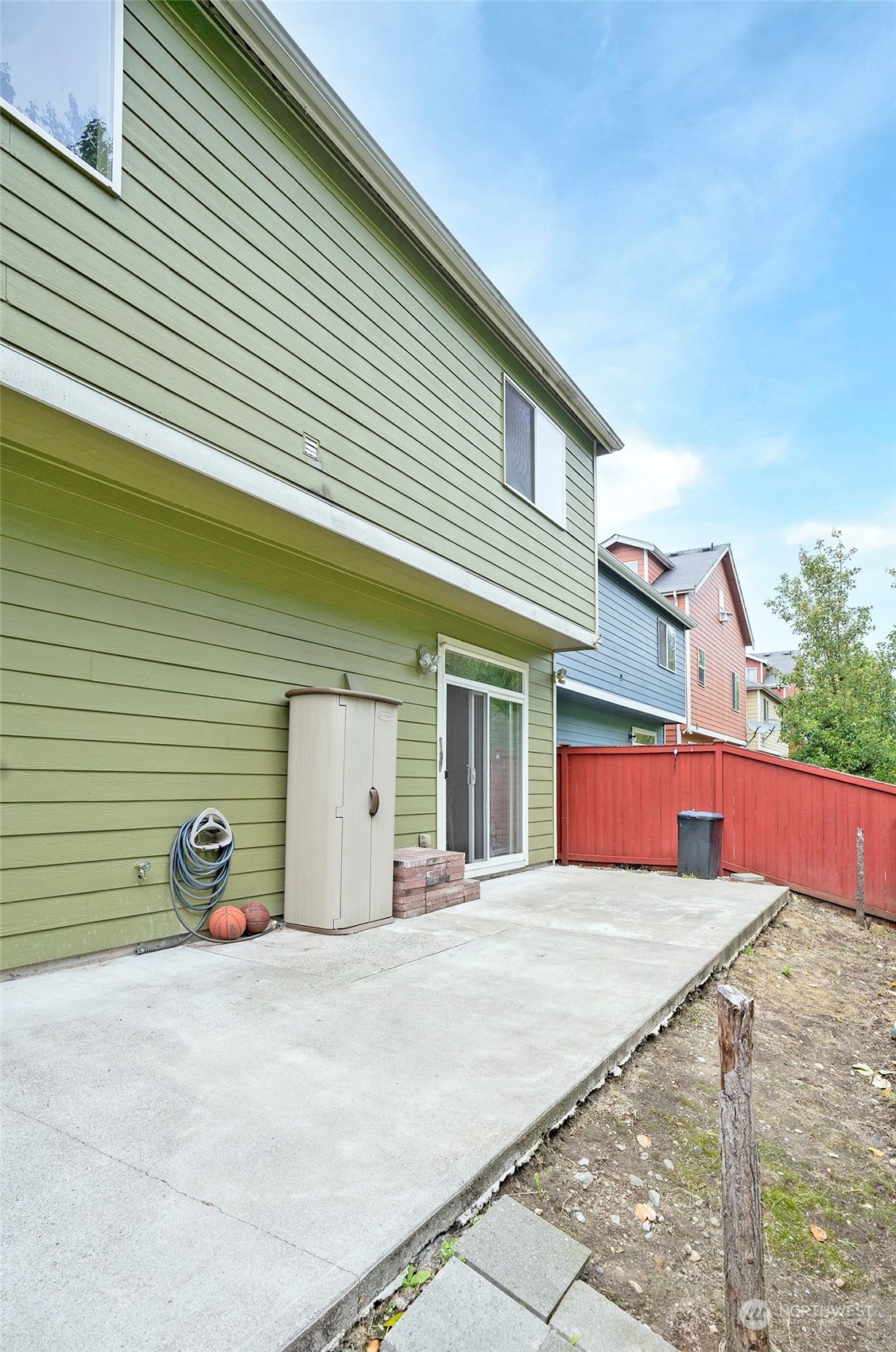 11525 7th Avenue Ct E, Tacoma, WA 98445