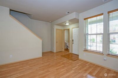 11525 7th Avenue Ct E, Tacoma, WA 98445 - Photo 6