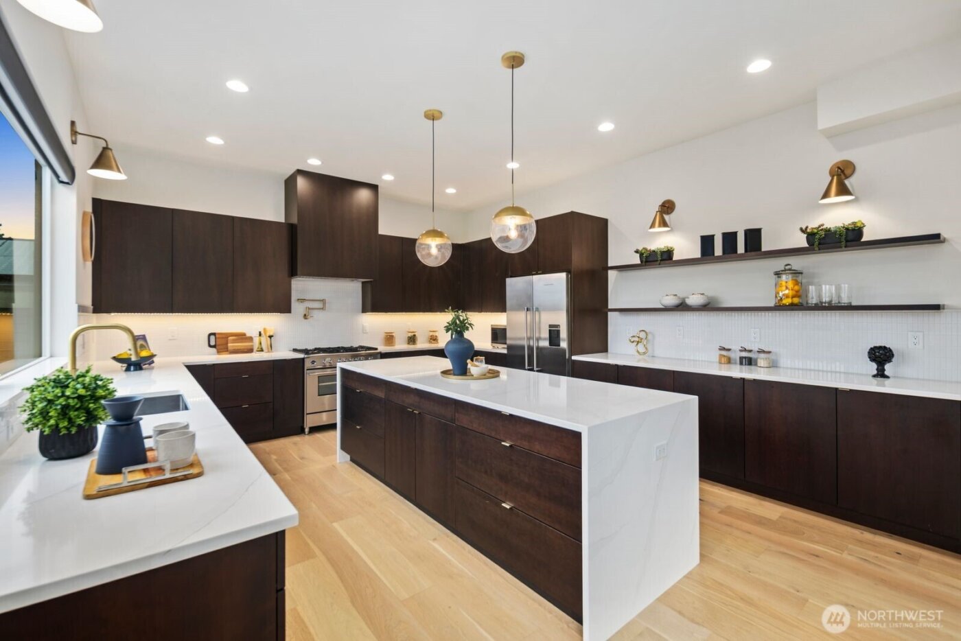 5059 37th Avenue SW, Seattle, WA 98126