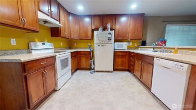 14904 99th Ave Se , Yelm, WA 98597 - Photo 4