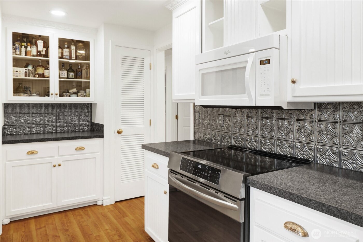 851 Garden Drive , Lynden, WA 98264