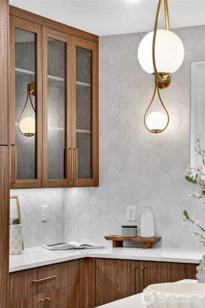 11011 Goodwin Way NE, Seattle, WA 98125 - Photo 25