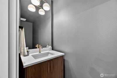 11011 Goodwin Way NE, Seattle, WA 98125 - Photo 29