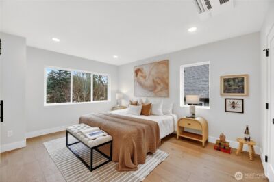 11011 Goodwin Way NE, Seattle, WA 98125 - Photo 9