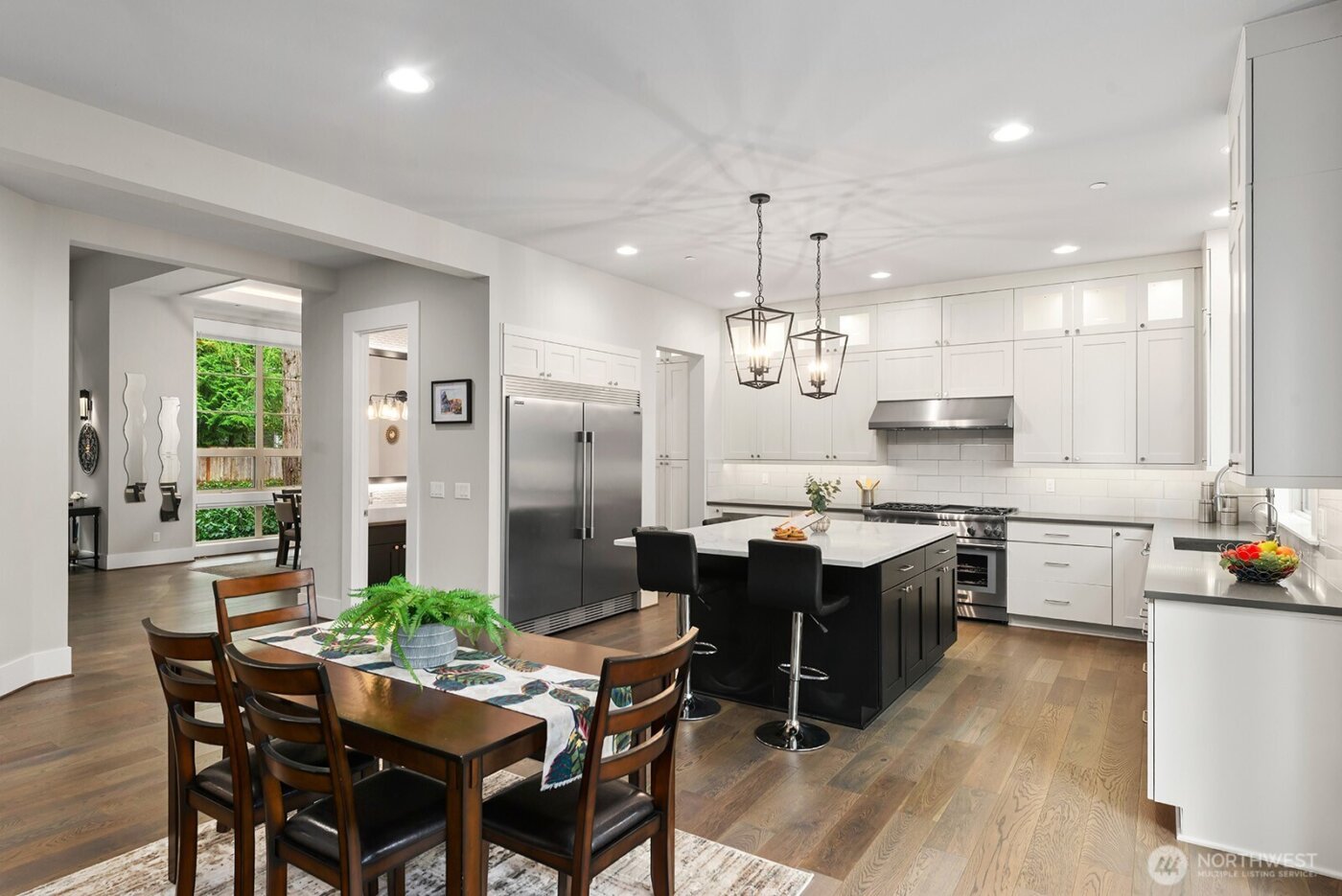 22250 NE 3rd Court , Sammamish, WA 98074-3742