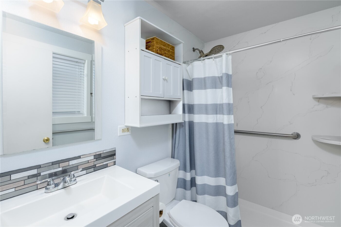 1717 S F Street , Port Angeles, WA 98363