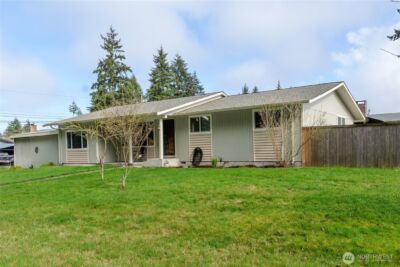 1717 S F Street , Port Angeles, WA 98363