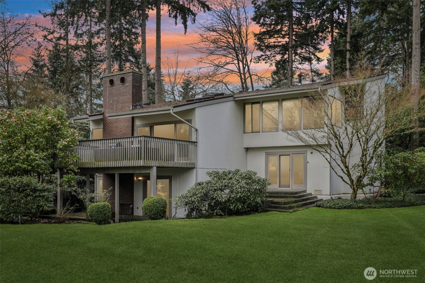1220 80th Place NE, Medina, WA 98039