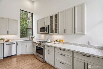1220 80th Place NE, Medina, WA 98039 - Photo 15
