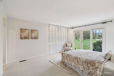 1220 80th Place NE, Medina, WA 98039 - Photo 20