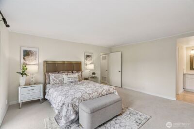 1220 80th Place NE, Medina, WA 98039 - Photo 22