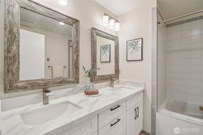 1220 80th Place NE, Medina, WA 98039 - Photo 30