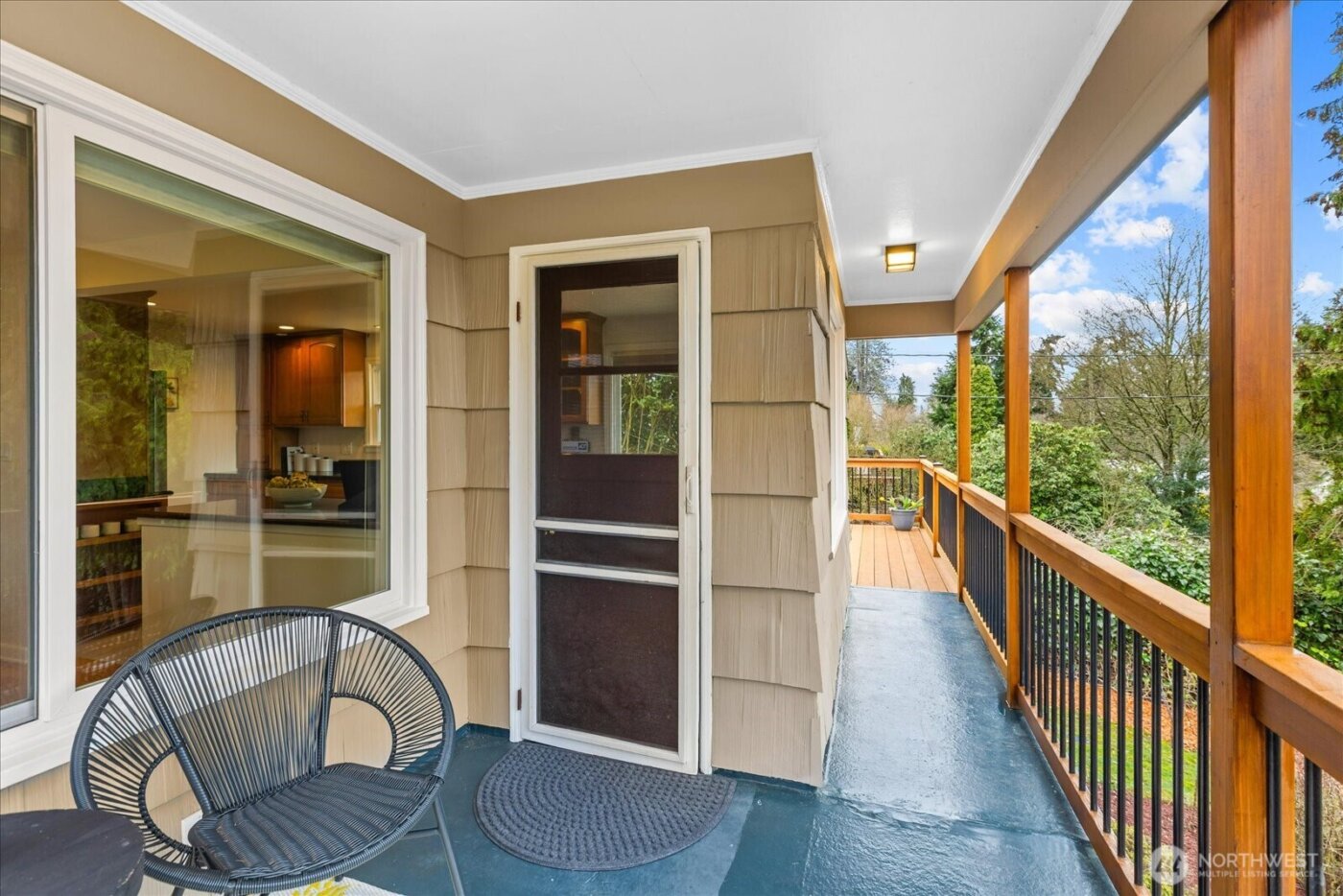 11513 Palatine Avenue N, Seattle, WA 98133