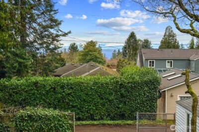 11513 Palatine Avenue N, Seattle, WA 98133 - Photo 15