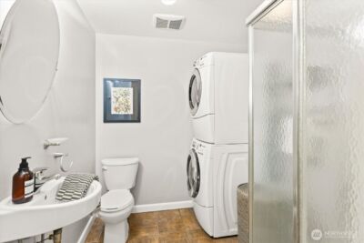 11513 Palatine Avenue N, Seattle, WA 98133 - Photo 22