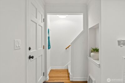 11513 Palatine Avenue N, Seattle, WA 98133 - Photo 23