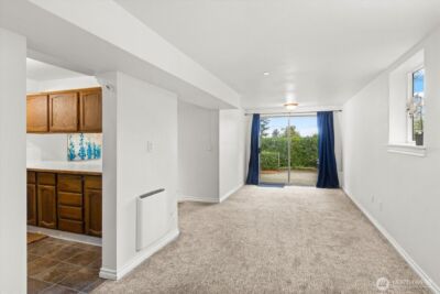 11513 Palatine Avenue N, Seattle, WA 98133 - Photo 30