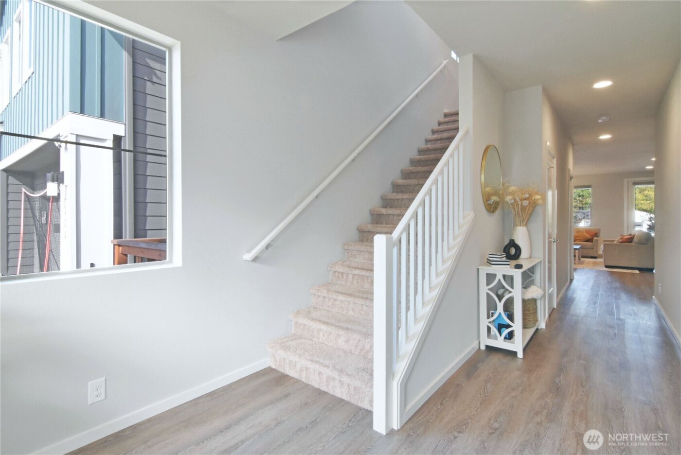 218 SW 96th Lane , Seattle, WA 98106