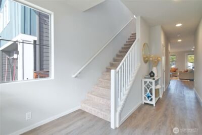 218 SW 96th Lane , Seattle, WA 98106 - Photo 3