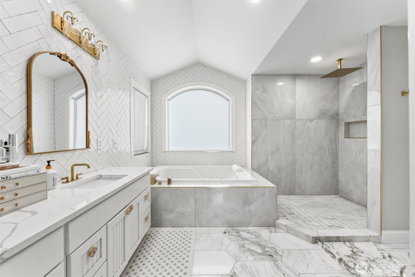 5228 Highland Dr SE , Auburn, WA 98092-8732