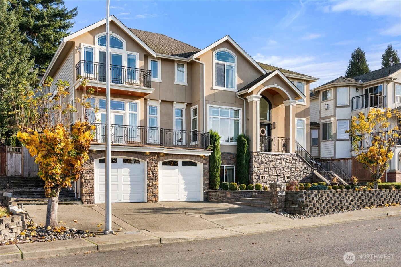 5228 Highland Dr SE , Auburn, WA 98092-8732