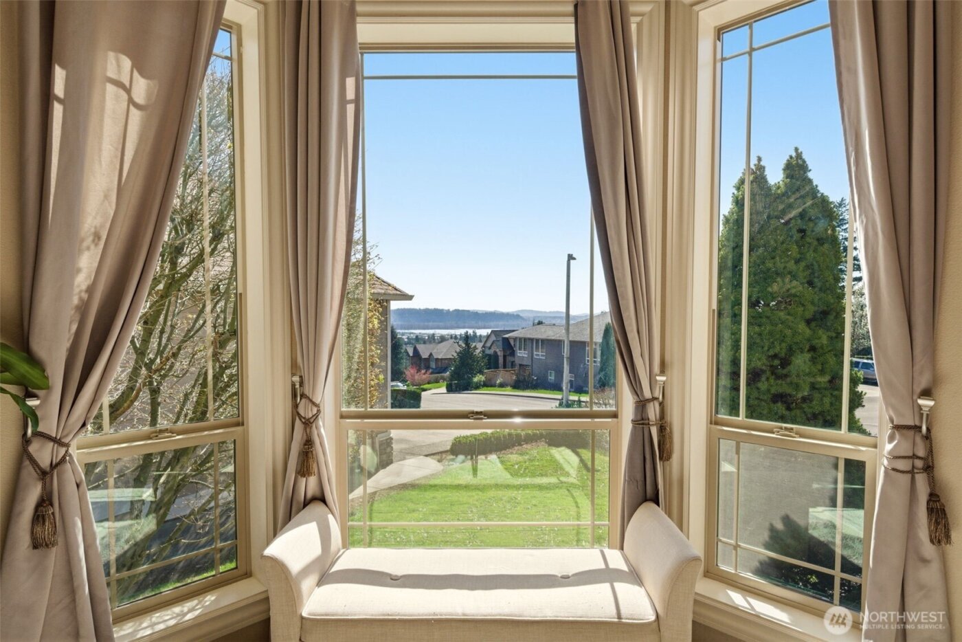 2396 36th Street , Washougal, WA 98671