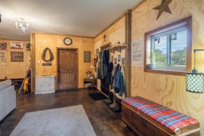11761 Thorp Highway N, Thorp, WA 98946 - Photo 12