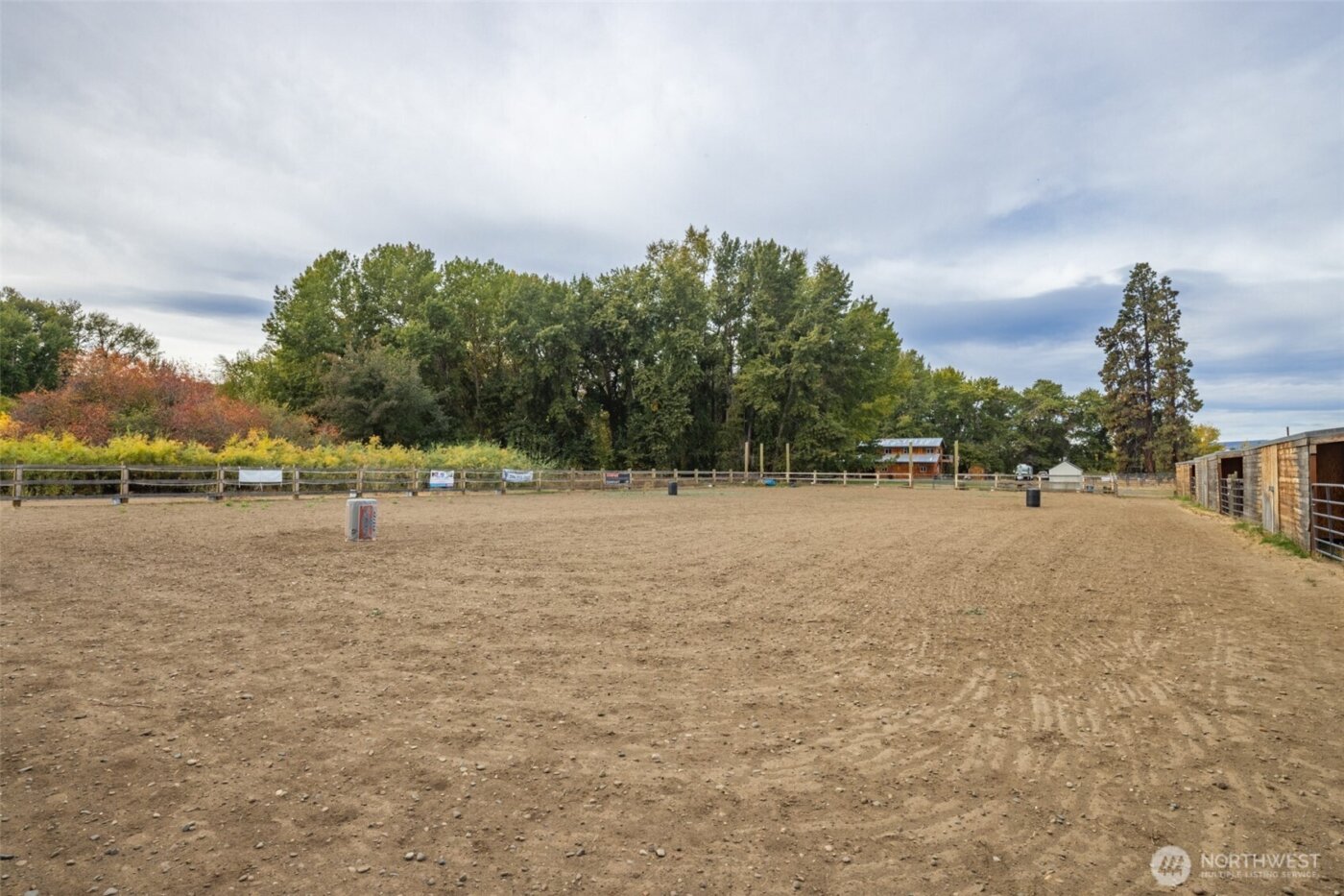 11761 Thorp Highway N, Thorp, WA 98946