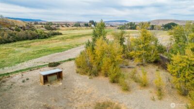 11761 Thorp Highway N, Thorp, WA 98946 - Photo 39