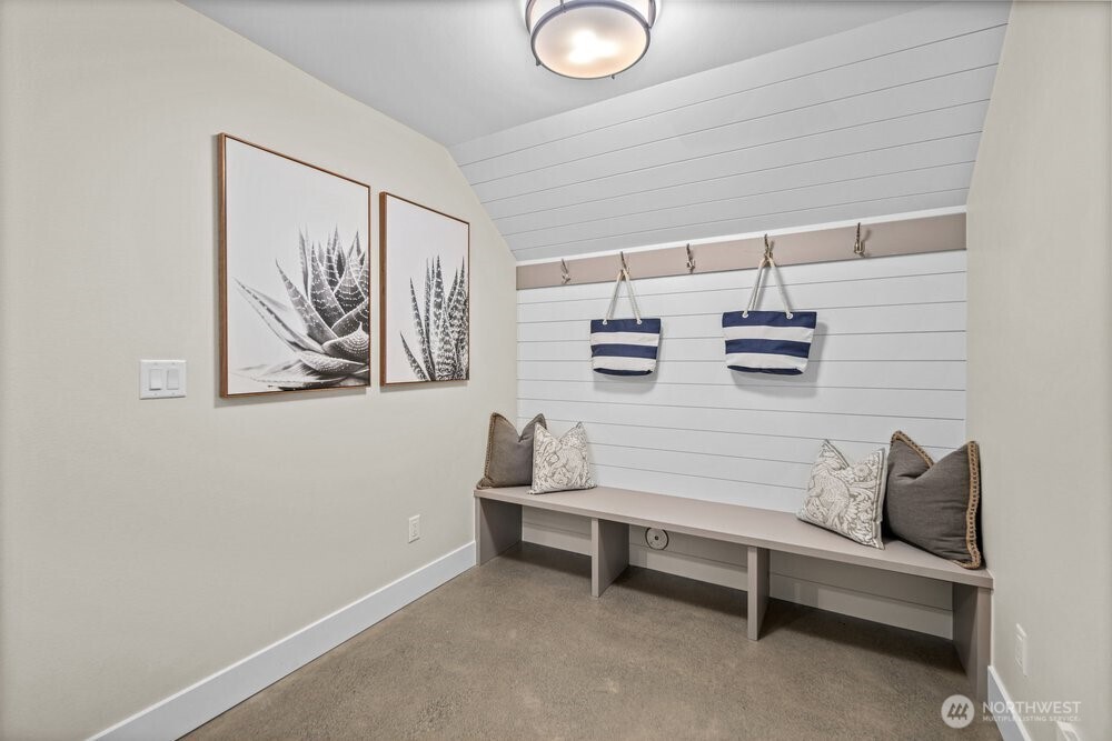 11223 NE 13th Lane , Bellevue, WA 98004