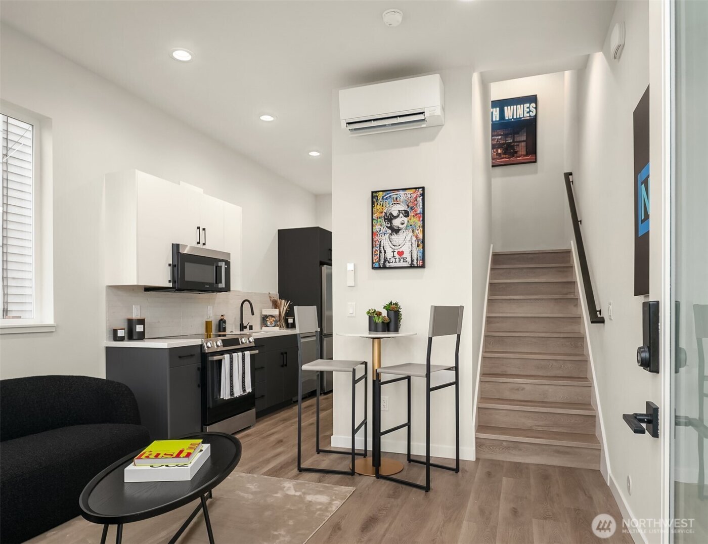 6727 Carlton Avenue S #B, Seattle, WA 98108