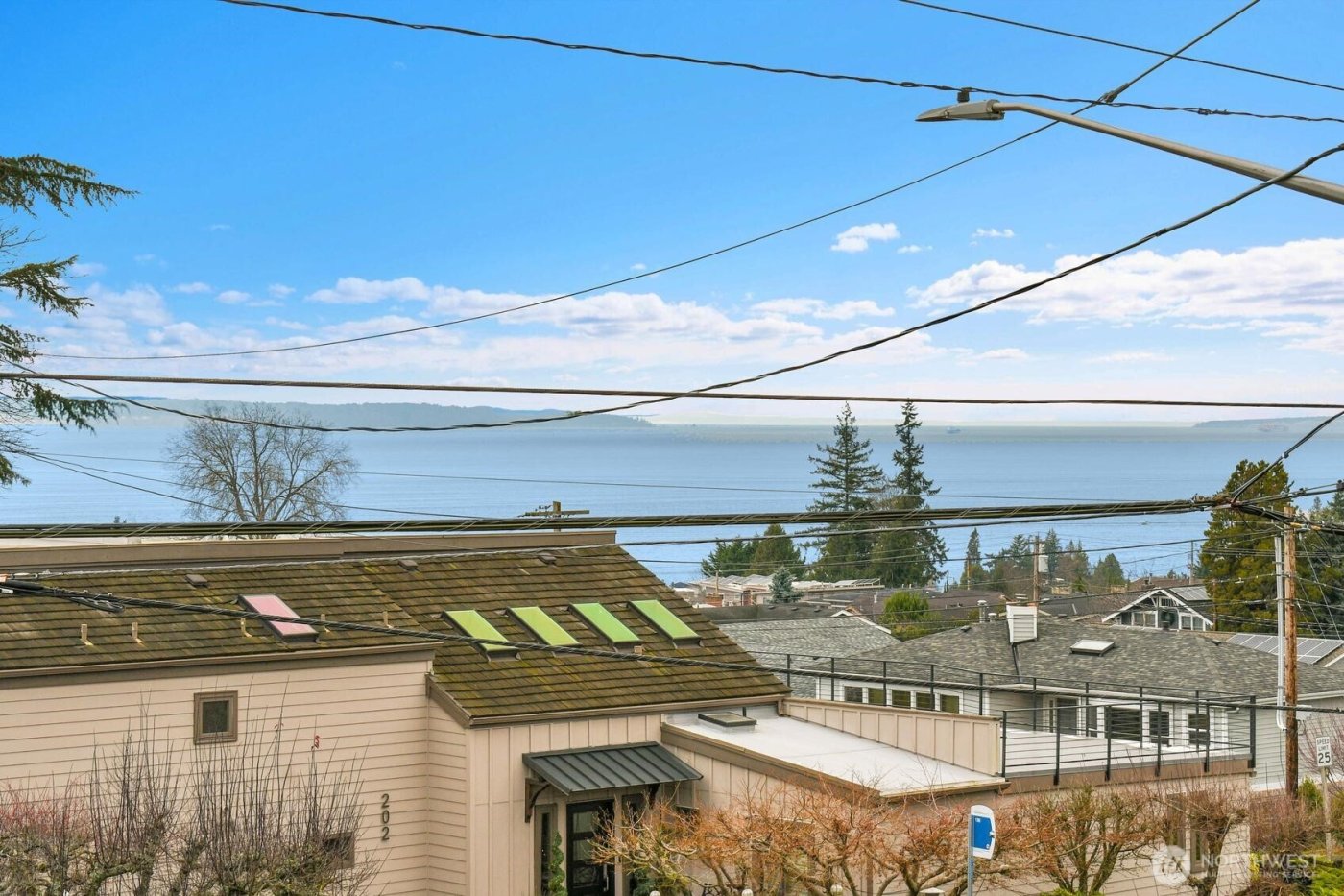 217 9th Avenue S, Edmonds, WA 98020