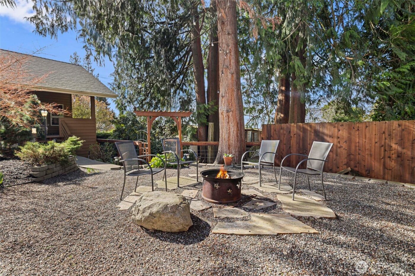 2315 Austin Lane , Mount Vernon, WA 98273