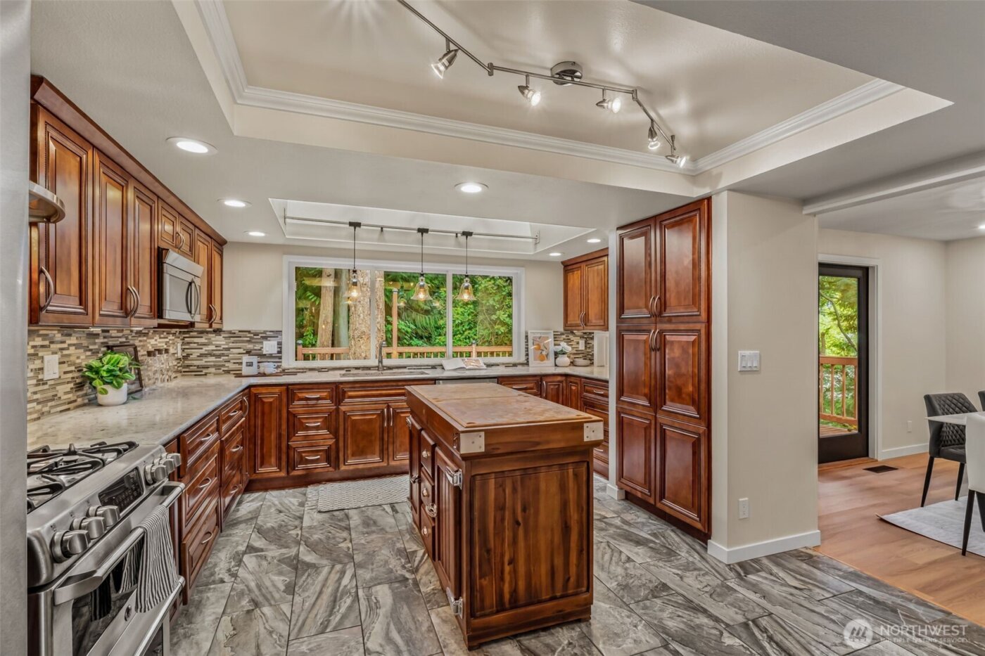 10554 NE 150th Court , Bothell, WA 98011
