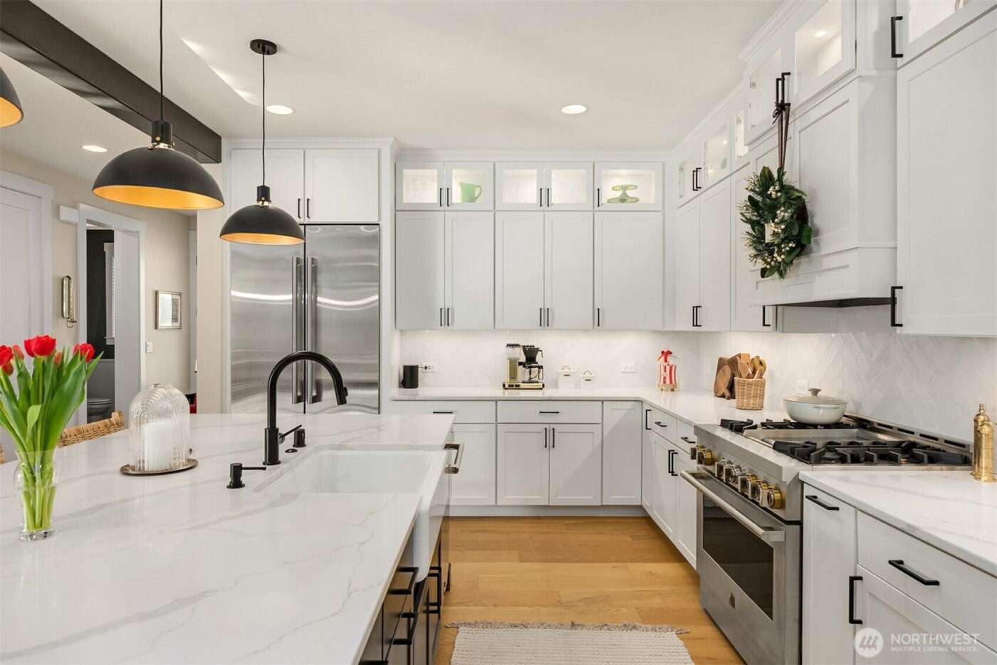 18581 Sawgrass Drive NE, Poulsbo, WA 98370