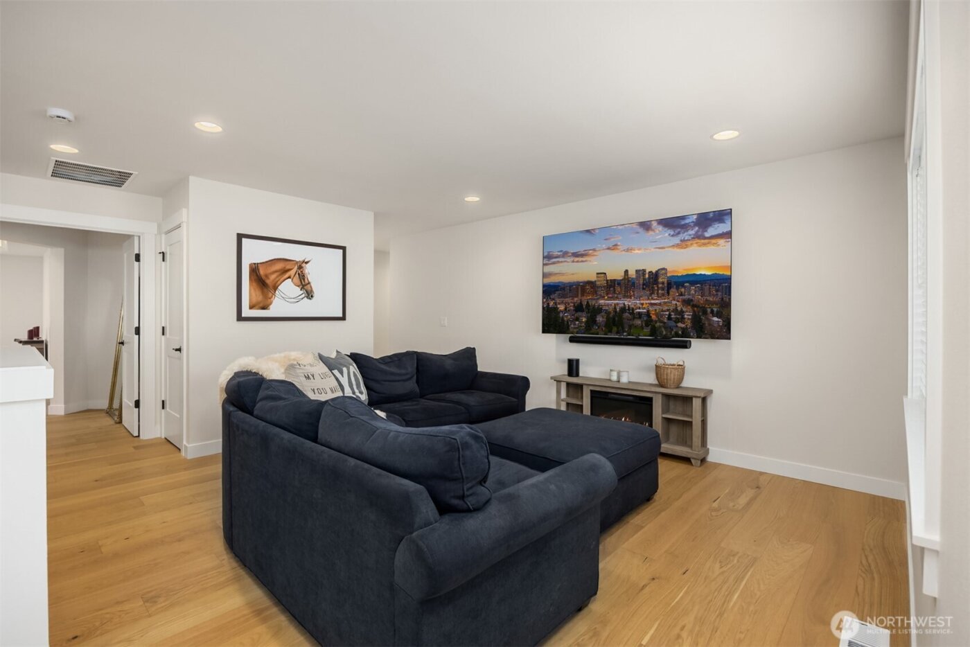 18581 Sawgrass Drive NE, Poulsbo, WA 98370