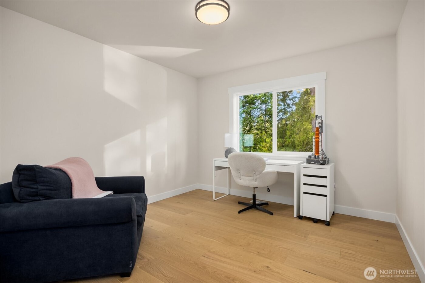 18581 Sawgrass Drive NE, Poulsbo, WA 98370