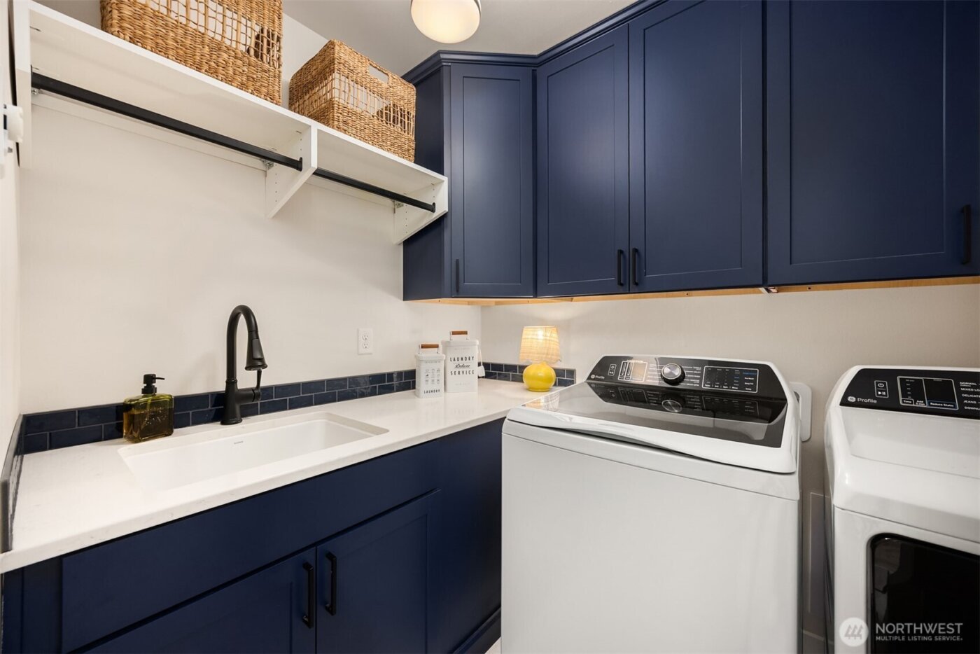 18581 Sawgrass Drive NE, Poulsbo, WA 98370