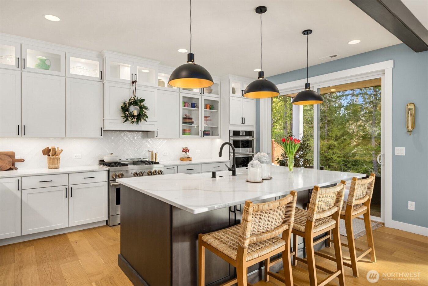 18581 Sawgrass Drive NE, Poulsbo, WA 98370