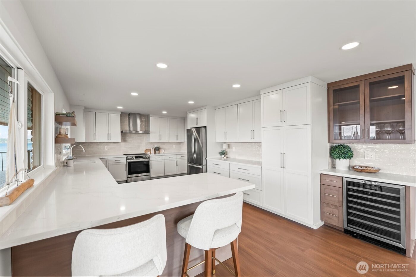 1774 N Jackson Avenue , Tacoma, WA 98406