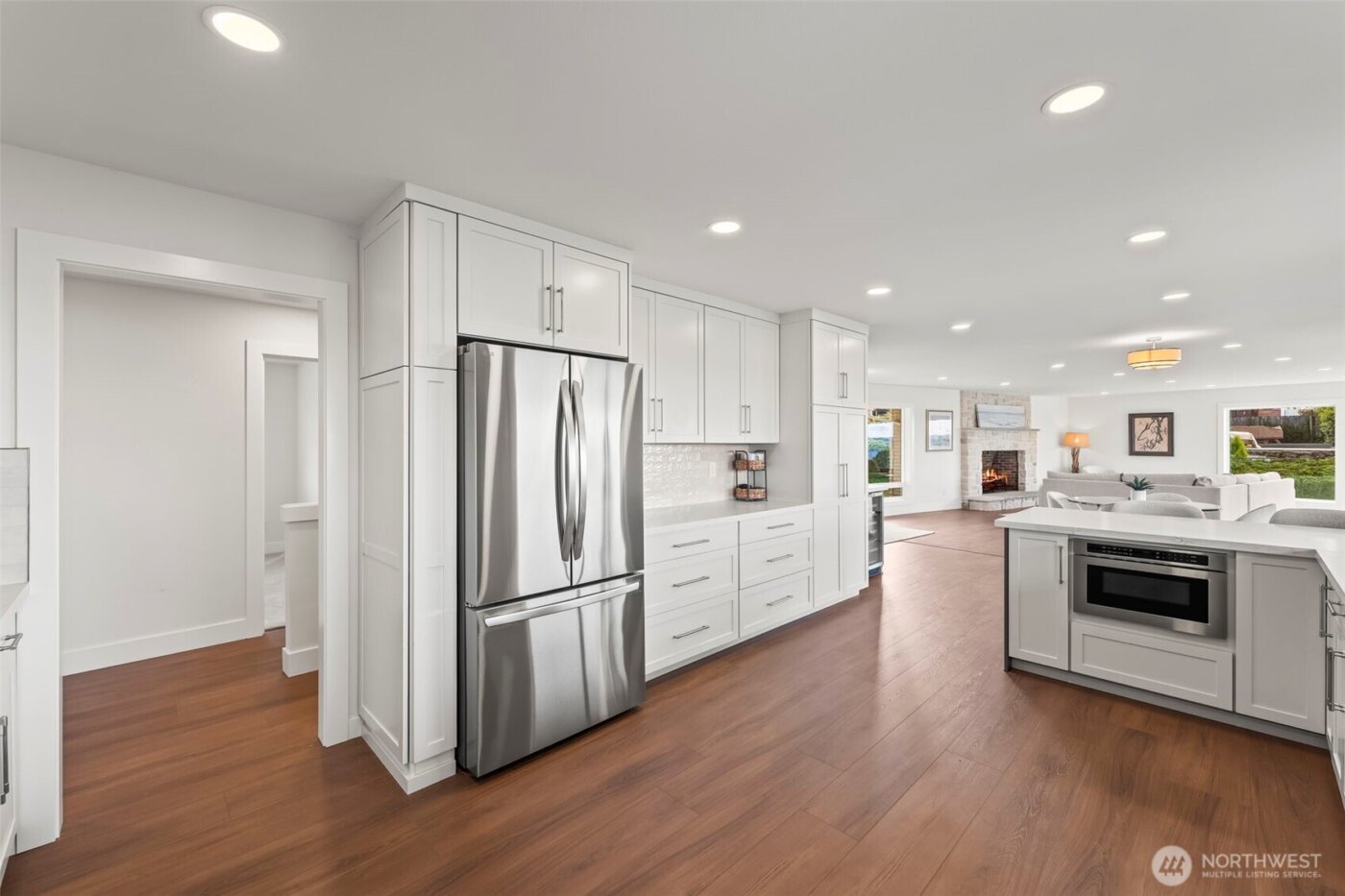 1774 N Jackson Avenue , Tacoma, WA 98406