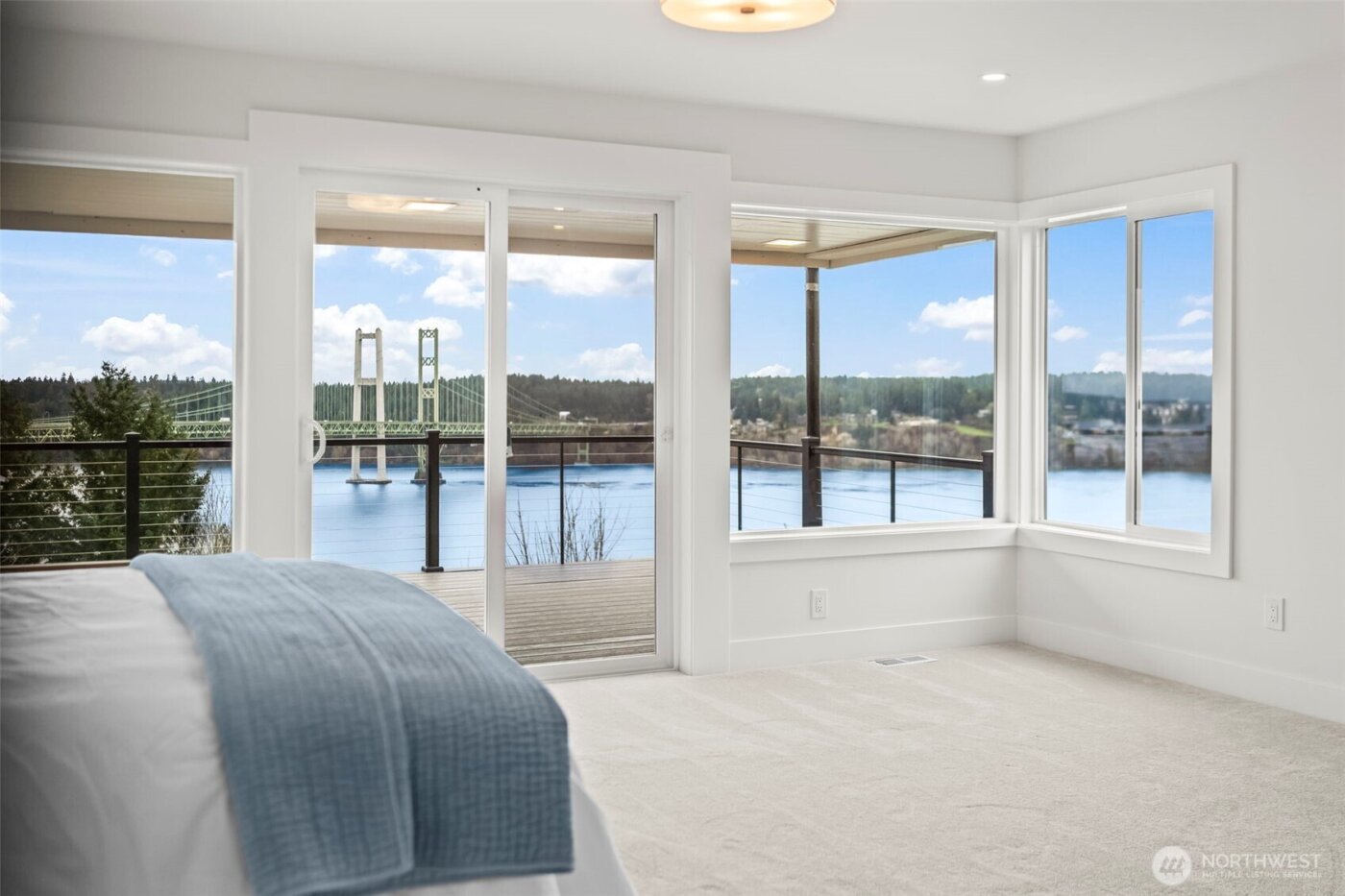 1774 N Jackson Avenue , Tacoma, WA 98406