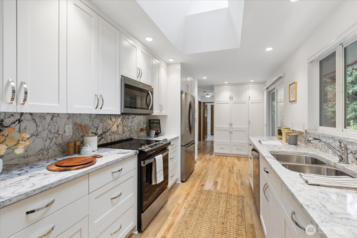 8125 186th Street SW, Edmonds, WA 98026