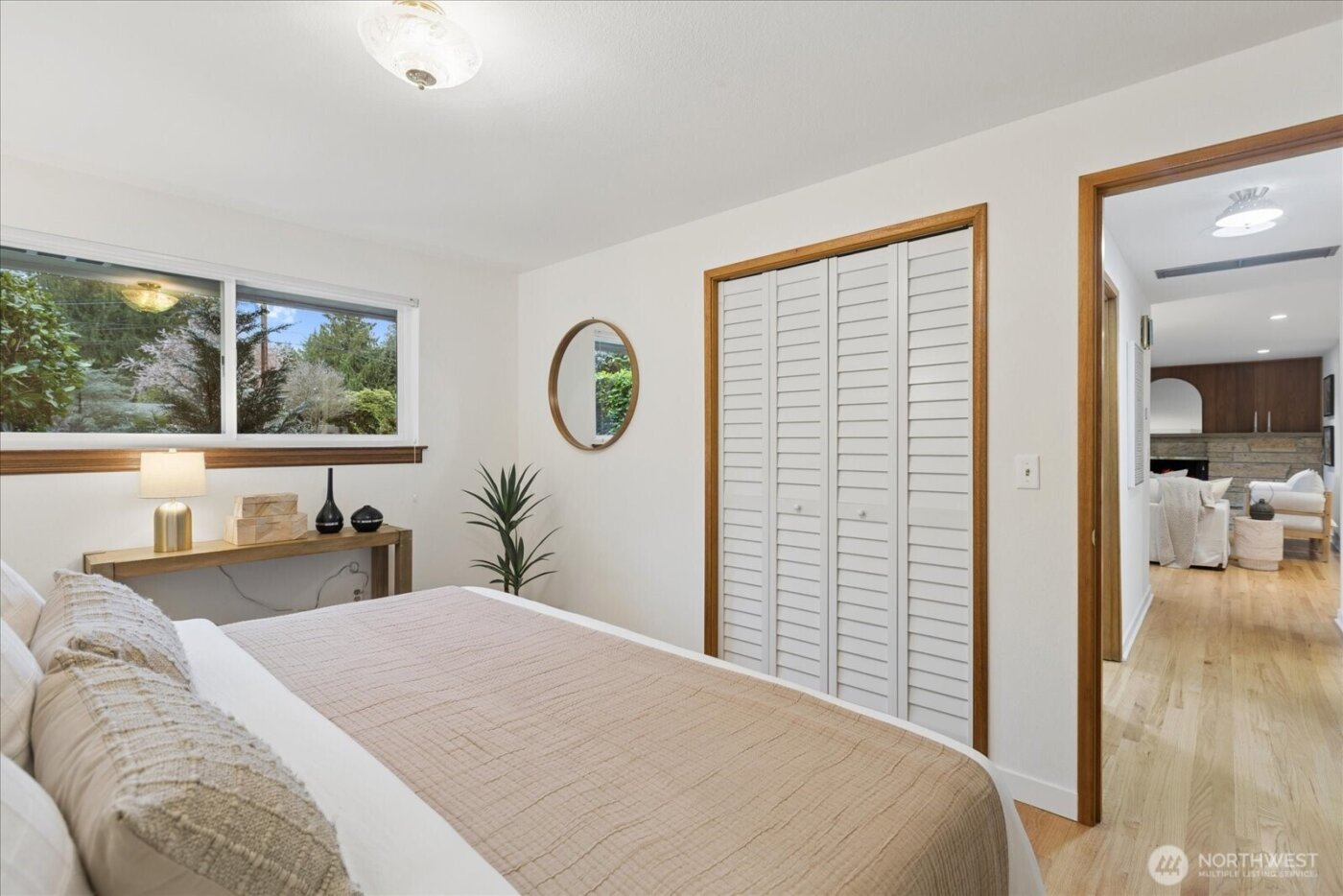 8125 186th Street SW, Edmonds, WA 98026