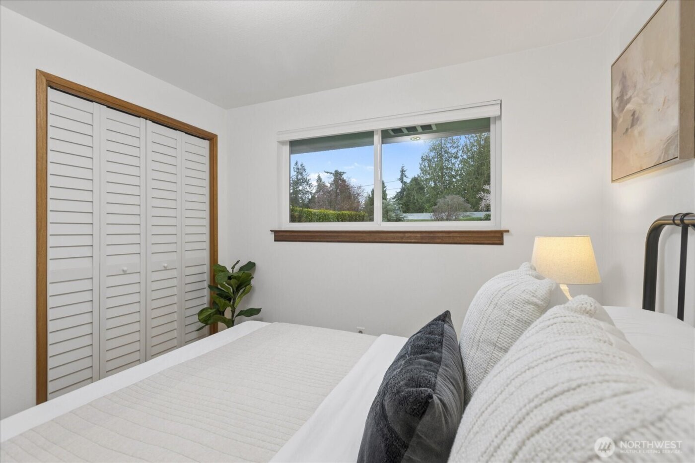 8125 186th Street SW, Edmonds, WA 98026