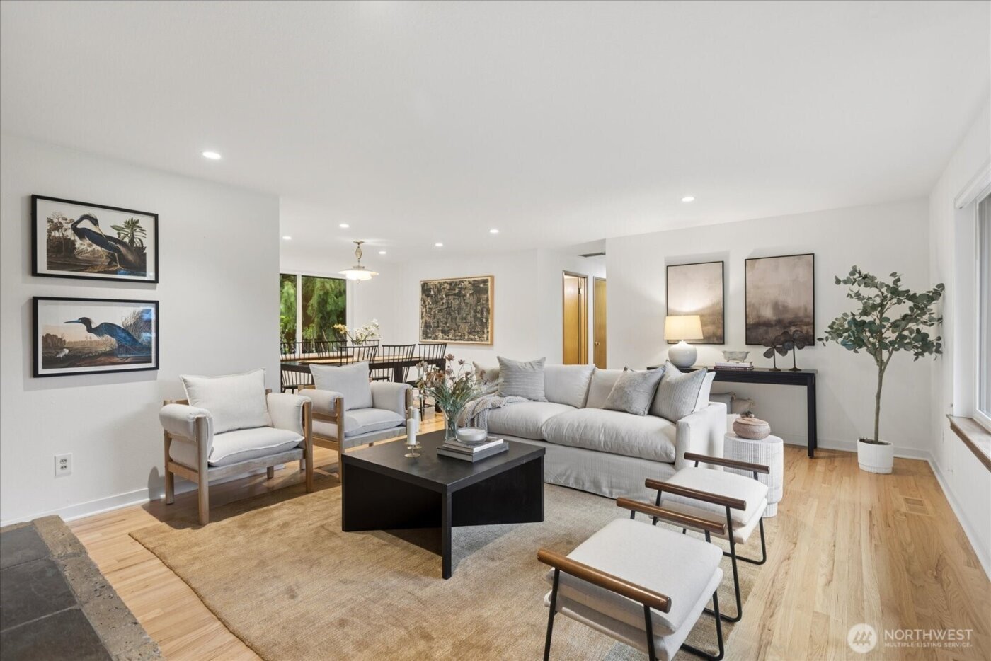 8125 186th Street SW, Edmonds, WA 98026